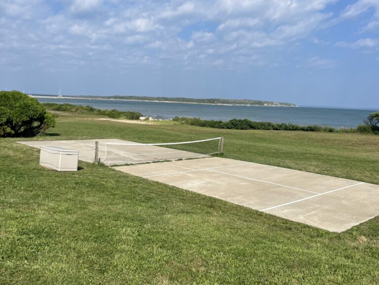 Pickleball court overlooking the ocean